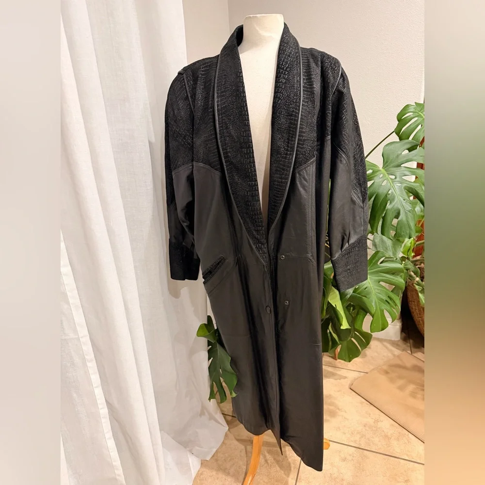 Vintage‎ Black Leather Long Coat Textured Shawl Collar 1X